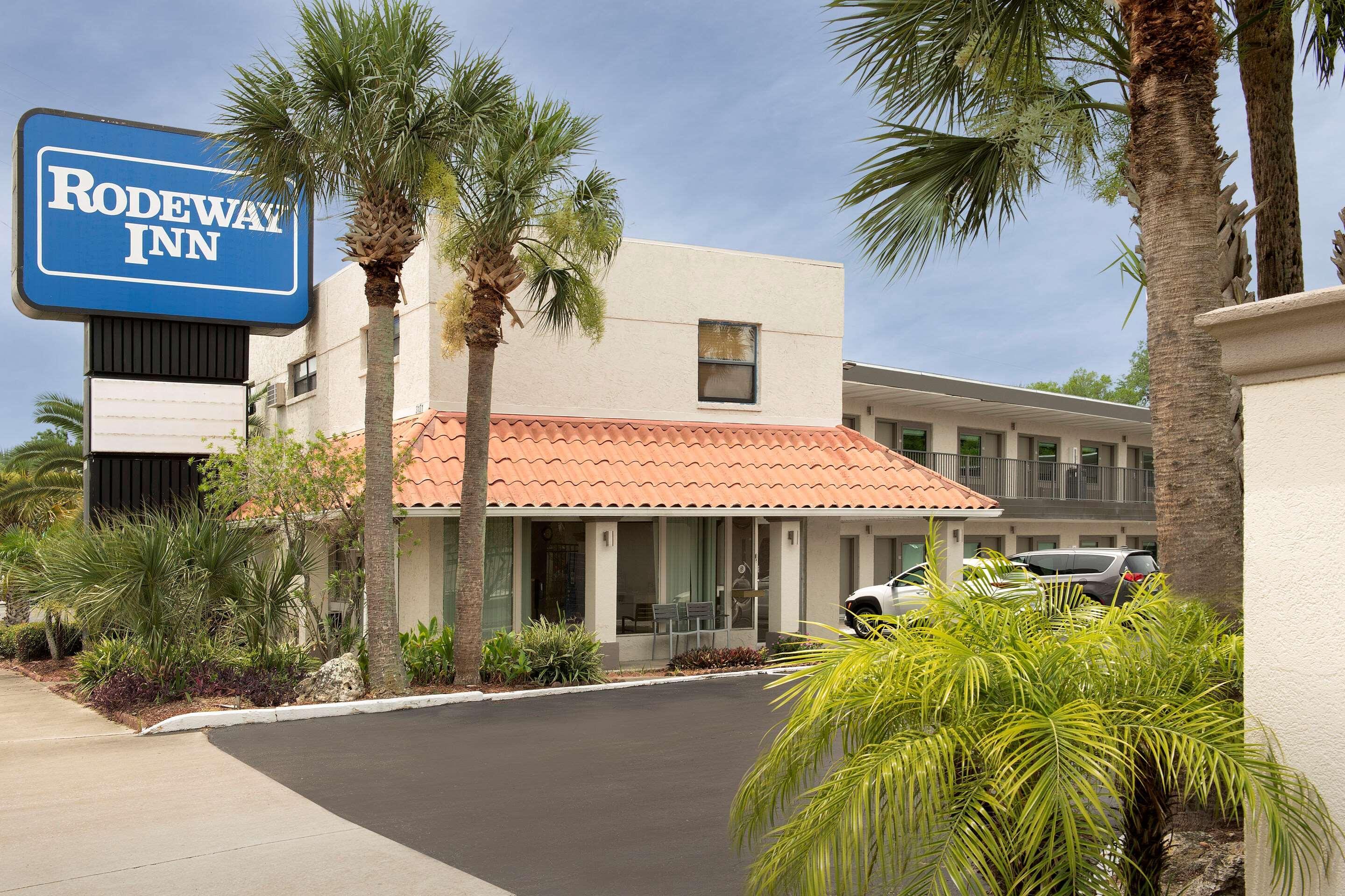 Rodeway Inn St Augustine Historic District Сент-Огастин Экстерьер фото
